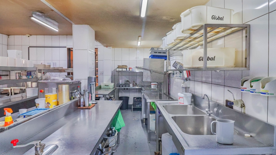 Commercial Property for Sale in Hemel and Aarde Western Cape